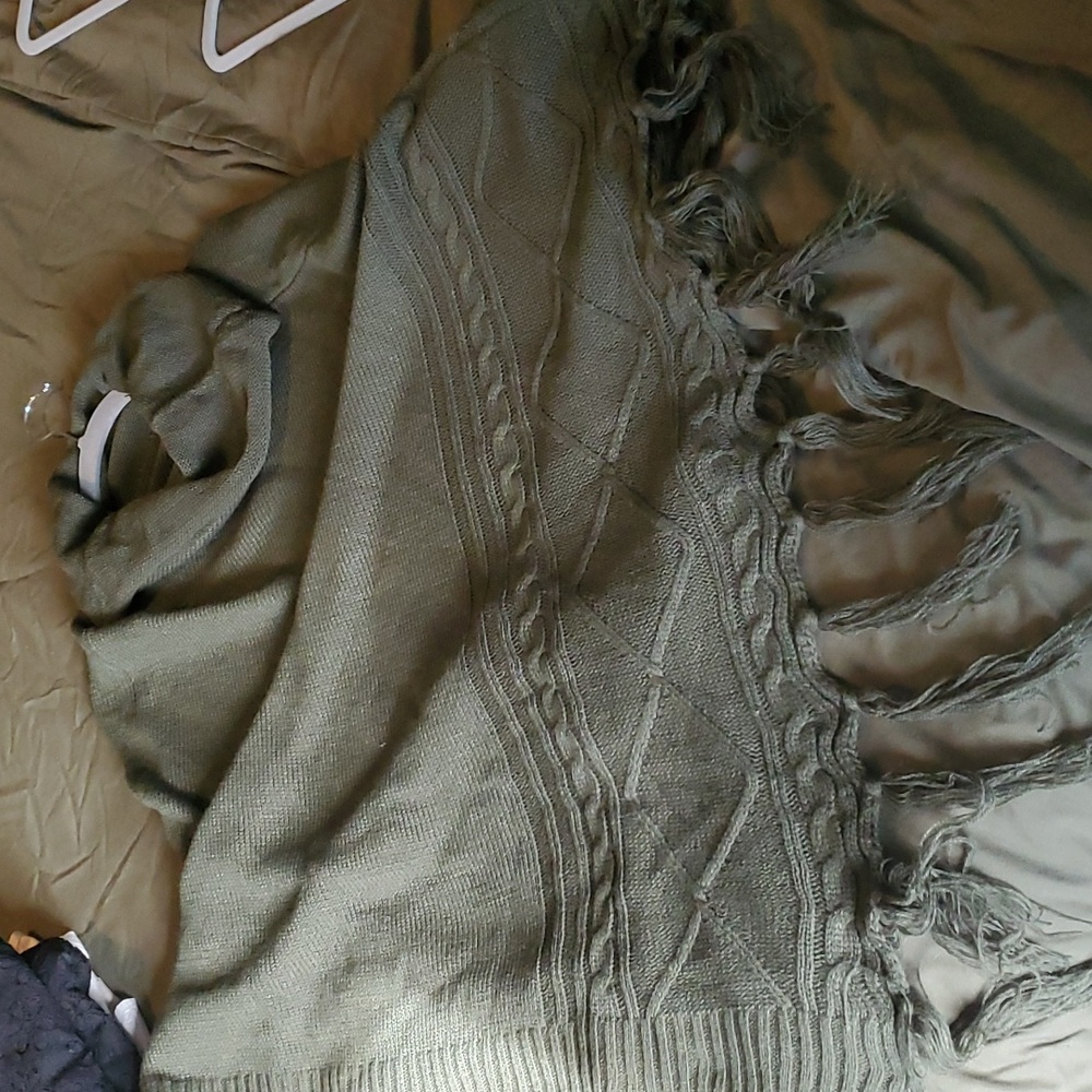Army green sweater turtle neck shawl